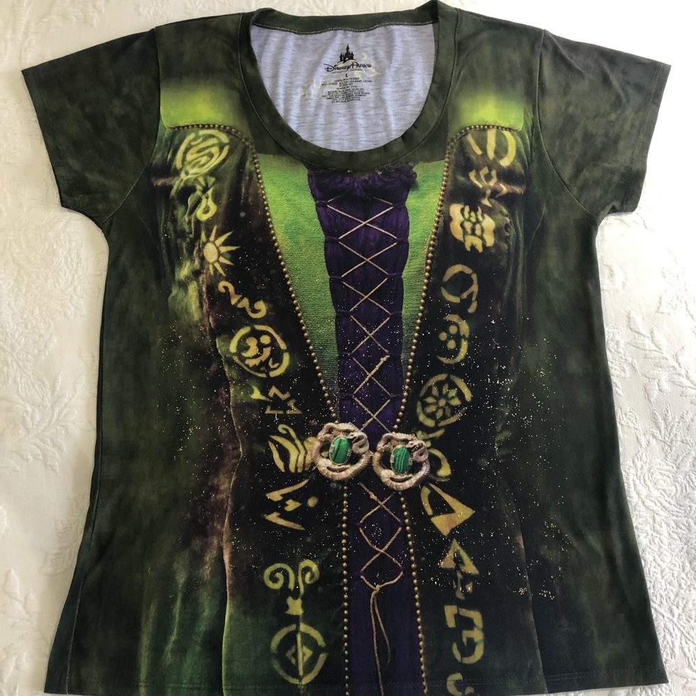 Winifred Sanderson Hocus Pocus 25th Anniversary T-Shirt size Large